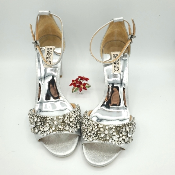 Badgley Mischka Hines heels, Silver NWOB - Picture 2 of 8